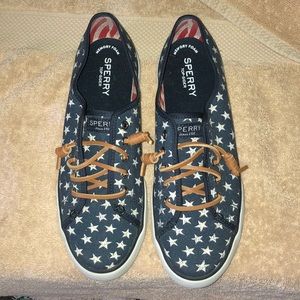 Star Sperry Sneakers!